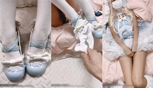 64512-淫欲反差美少女☀️清纯小仙女 蓝十字姬lolita轻cos白金发饰 卡哇伊的不得了 软萌软萌的妹子一草就哼哼叽叽的.jpg